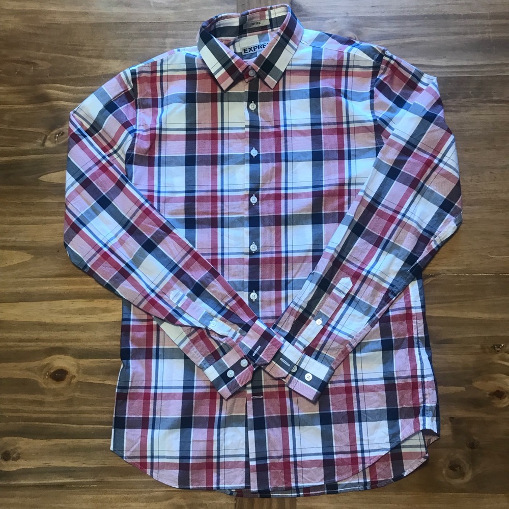 Plaid fitted button down shirt by Express Sz. M